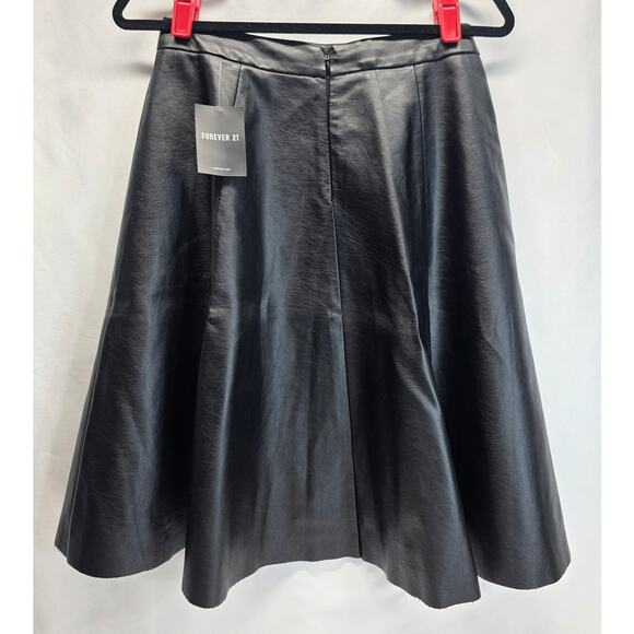 NEW Forever 21 Black Faux Leather Raw Hem Knee Length A-Line Skirt, Size Medium - Picture 4 of 12
